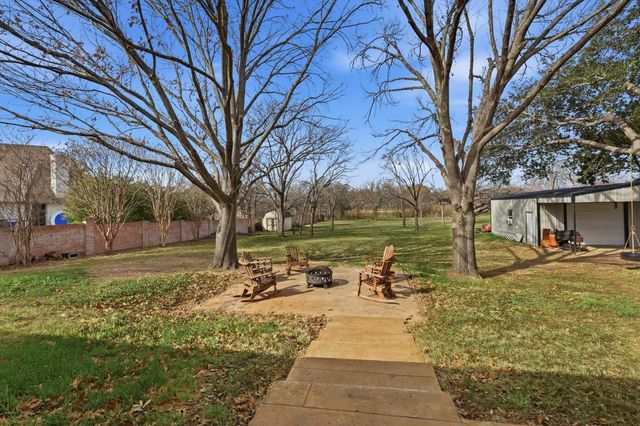 5301 Chinn Chapel Road, Flower Mound, TX 75028