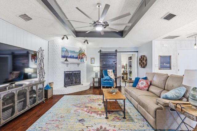 5301 Chinn Chapel Road, Flower Mound, TX 75028