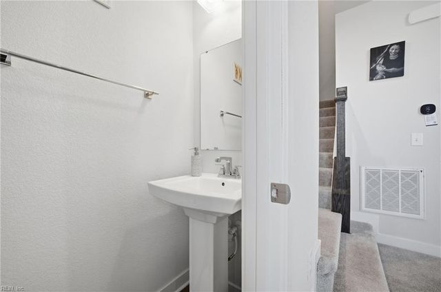 2684 Azalea Garden Rd Unit B, Norfolk, VA 23513