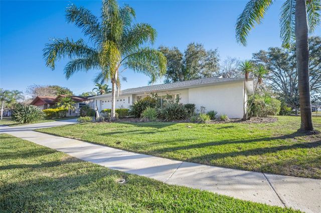 1137 LANYARD STREET, Palm Harbor, FL 34685