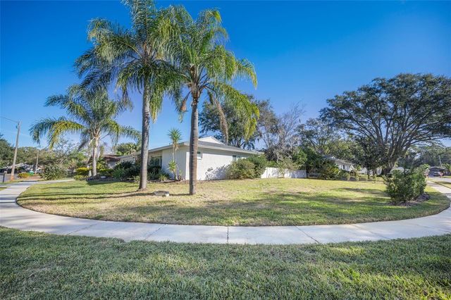 1137 LANYARD STREET, Palm Harbor, FL 34685