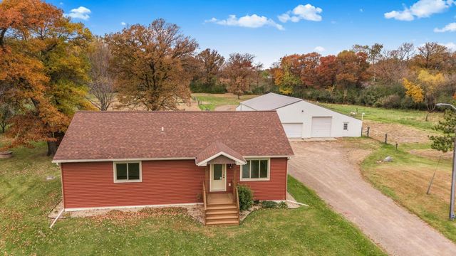 3135 Quarry Road NE, Sauk Rapids, MN 56379