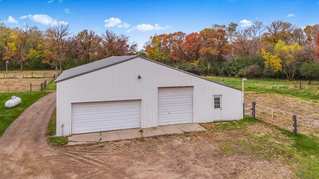 3135 Quarry Road NE, Sauk Rapids, MN 56379