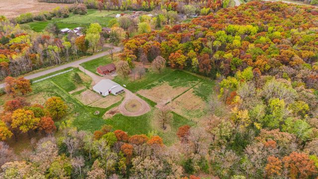 3135 Quarry Road NE, Sauk Rapids, MN 56379
