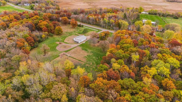 3135 Quarry Road NE, Sauk Rapids, MN 56379