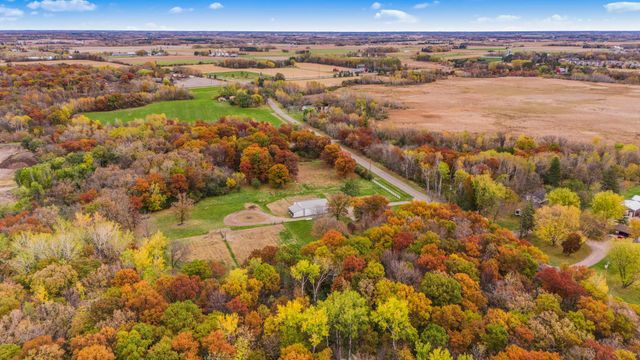 3135 Quarry Road NE, Sauk Rapids, MN 56379