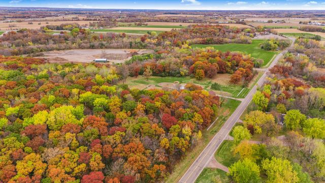 3135 Quarry Road NE, Sauk Rapids, MN 56379