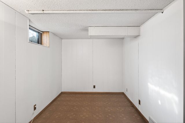 8624 Columbus Avenue S, Bloomington, MN 55420