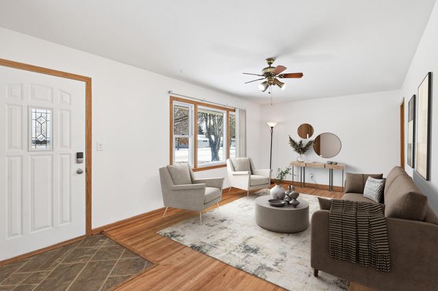 8624 Columbus Avenue S, Bloomington, MN 55420