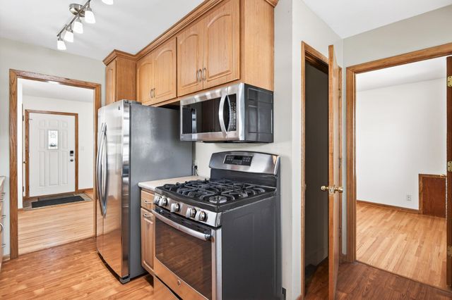 8624 Columbus Avenue S, Bloomington, MN 55420