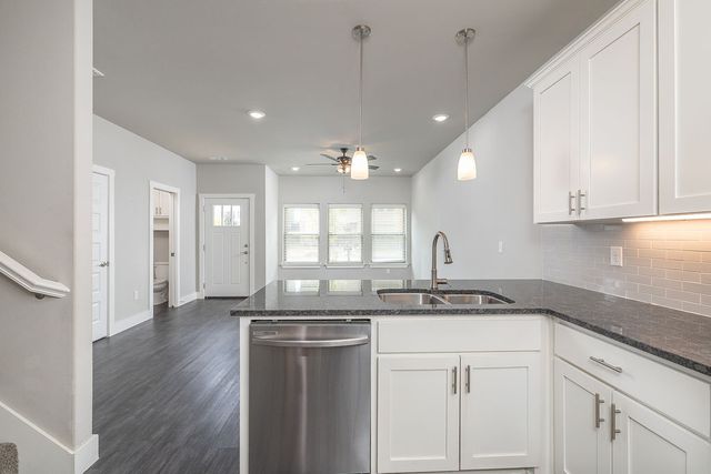 2164 Million Lane, Fayetteville, AR 72704