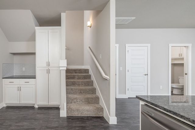 2164 Million Lane, Fayetteville, AR 72704