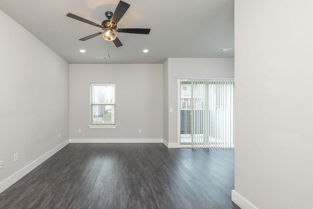 2164 Million Lane, Fayetteville, AR 72704