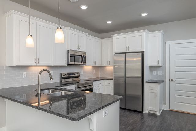 2164 Million Lane, Fayetteville, AR 72704
