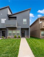 2164 Million Lane, Fayetteville, AR 72704