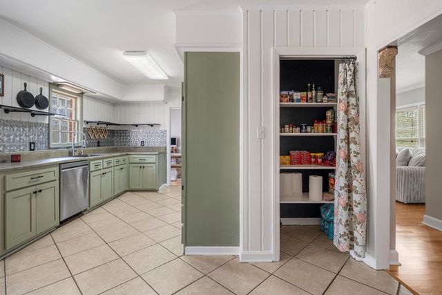 3412 East Lindsay Drive, Columbus, GA 31907