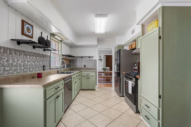 3412 East Lindsay Drive, Columbus, GA 31907