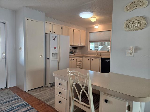 500 LONGWOOD DRIVE, Venice, FL 34285