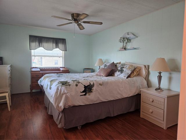 500 LONGWOOD DRIVE, Venice, FL 34285