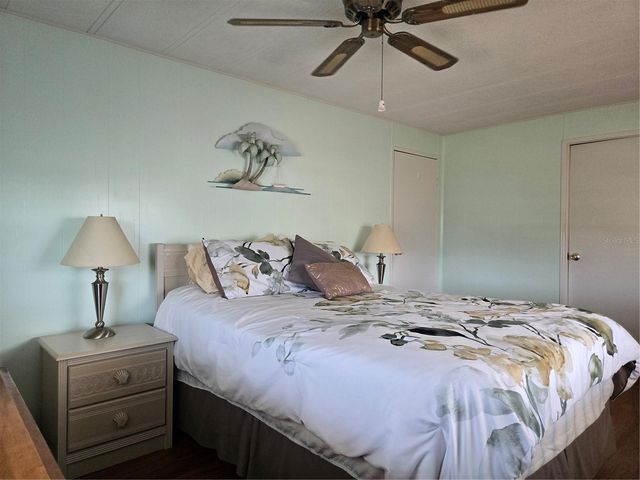 500 LONGWOOD DRIVE, Venice, FL 34285