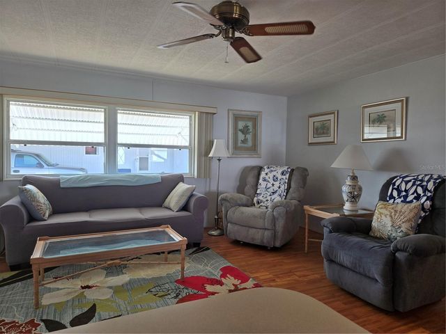 500 LONGWOOD DRIVE, Venice, FL 34285