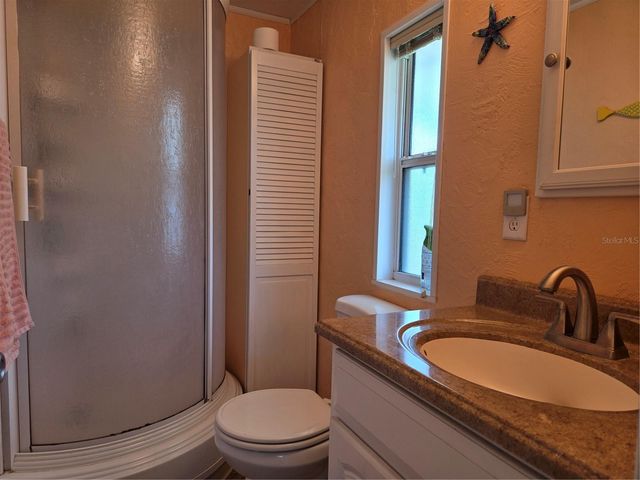 500 LONGWOOD DRIVE, Venice, FL 34285