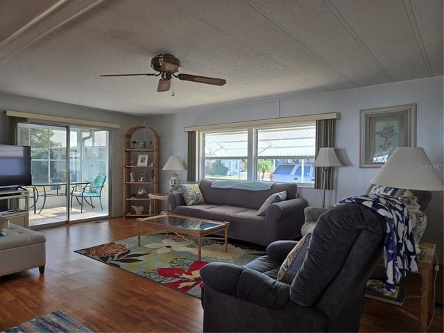 500 LONGWOOD DRIVE, Venice, FL 34285