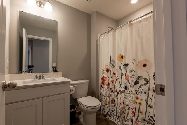 1702 Athens Terrace, Shakopee, MN 55379