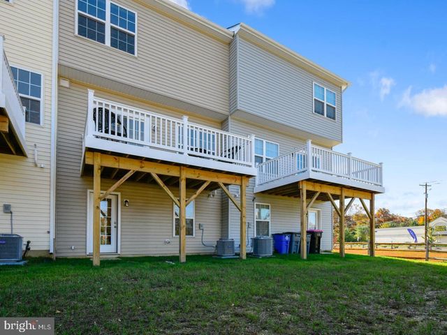 56 IRON GATE RD, Sicklerville, NJ 08081