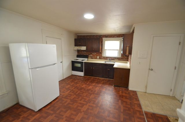 308 Bartlett Street, Manchester, NH 03102