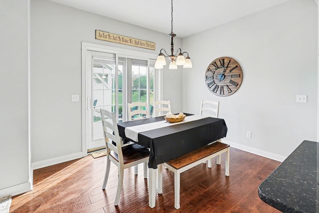 1007 Lakeview Drive, Pella, IA 50219