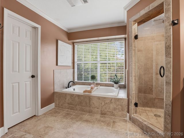 8710 S Delaware Place, Tulsa, OK 74137