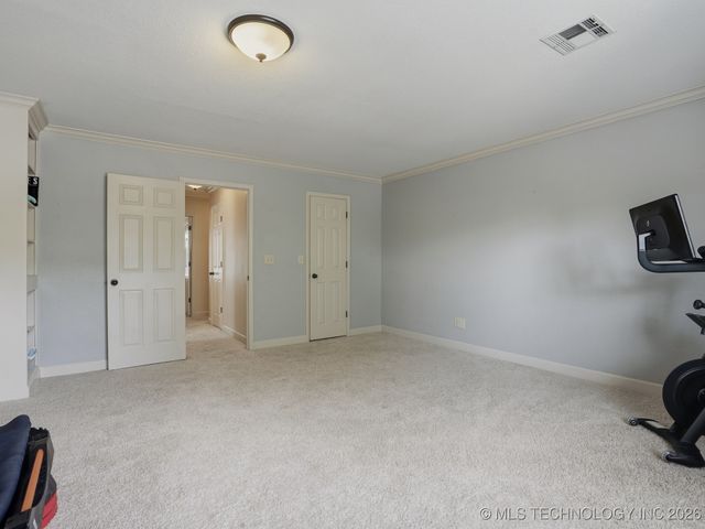 8710 S Delaware Place, Tulsa, OK 74137