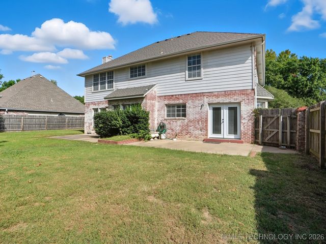 8710 S Delaware Place, Tulsa, OK 74137