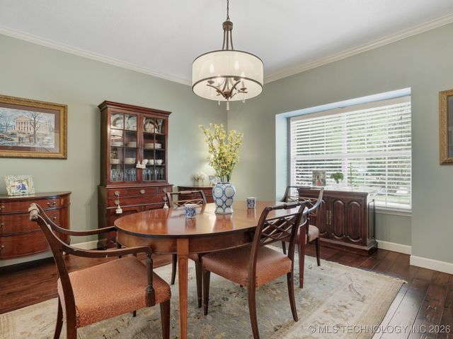 8710 S Delaware Place, Tulsa, OK 74137