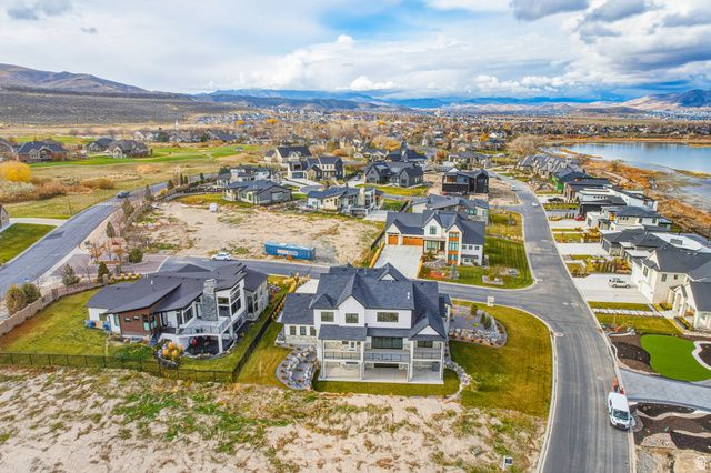 277 E BENNETT LN, Saratoga Springs, UT 84045