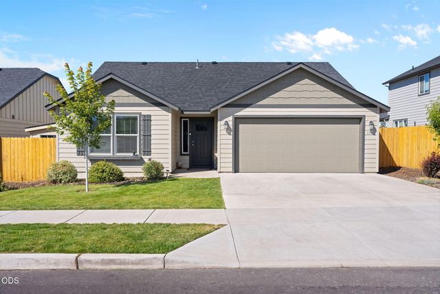 3583 NW 9th Street Lot 65, Redmond, OR 97756