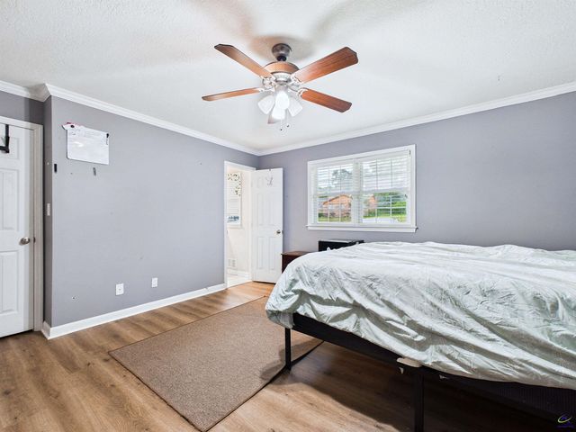 3851 Woodside Dr, Macon, GA 31206