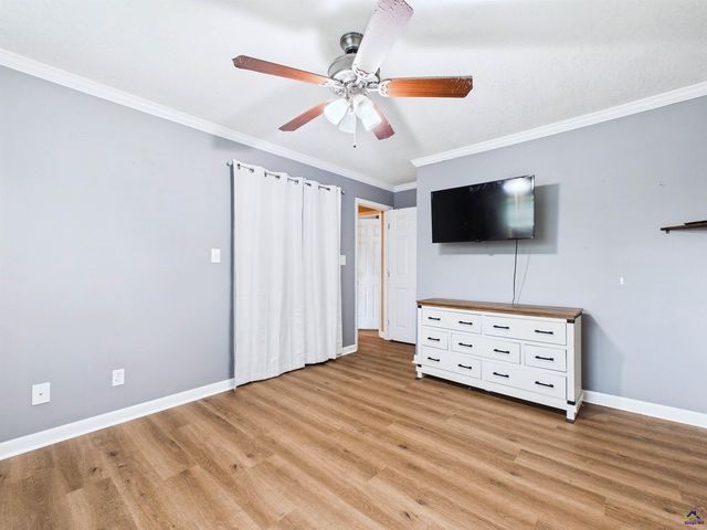 3851 Woodside Dr, Macon, GA 31206