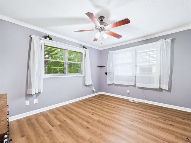 3851 Woodside Dr, Macon, GA 31206
