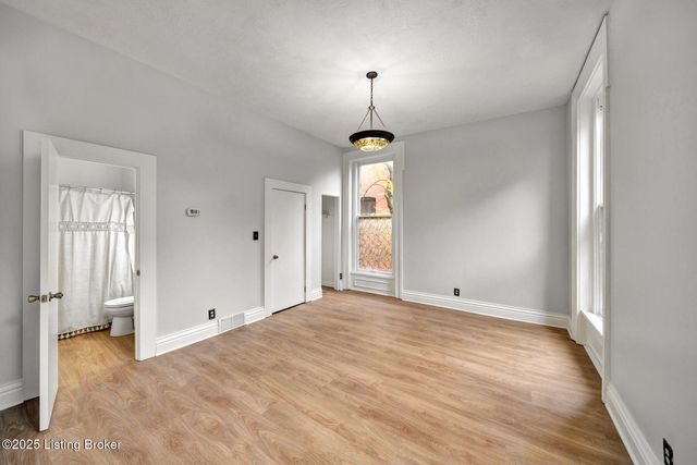 1131 S Brook St, APT 3, Louisville, KY 40203