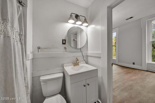 1131 S Brook St, APT 3, Louisville, KY 40203