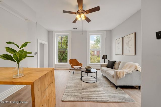 1131 S Brook St, APT 3, Louisville, KY 40203