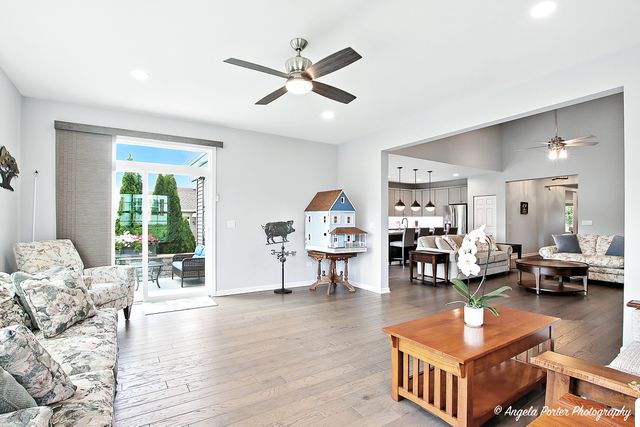 1855 Alta Drive, Volo, IL 60020