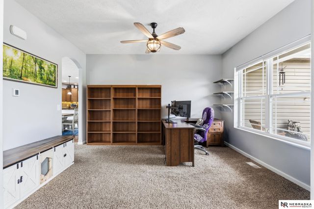 14901 Laurel Avenue, Omaha, NE 68116