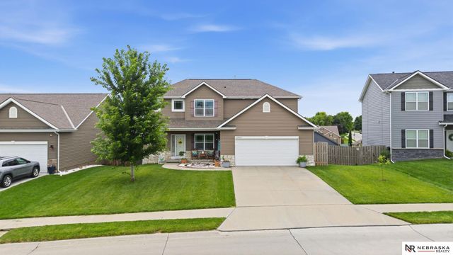 14901 Laurel Avenue, Omaha, NE 68116