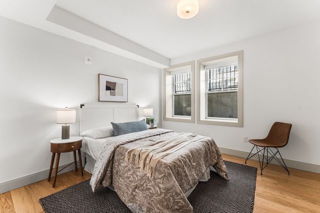 95 W Walnut Park 1, Boston, MA 02119