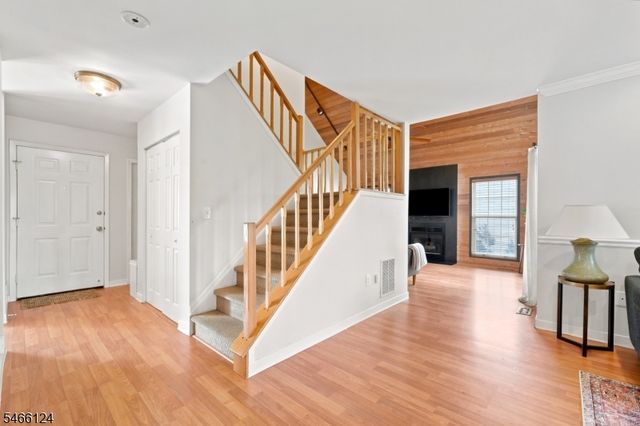273 De Rose Ct, West Orange Twp., NJ 07052