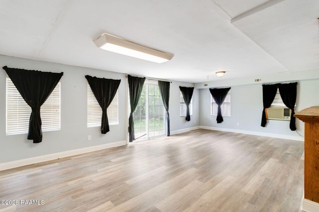 201 Longfellow Drive, Lafayette, LA 70503