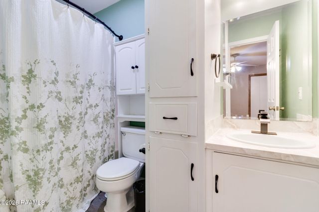 201 Longfellow Drive, Lafayette, LA 70503